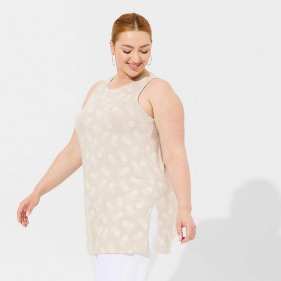 NWT Torrid Super Soft slub crew neck side slit tank grand pineapples dew - Picture 2 of 7